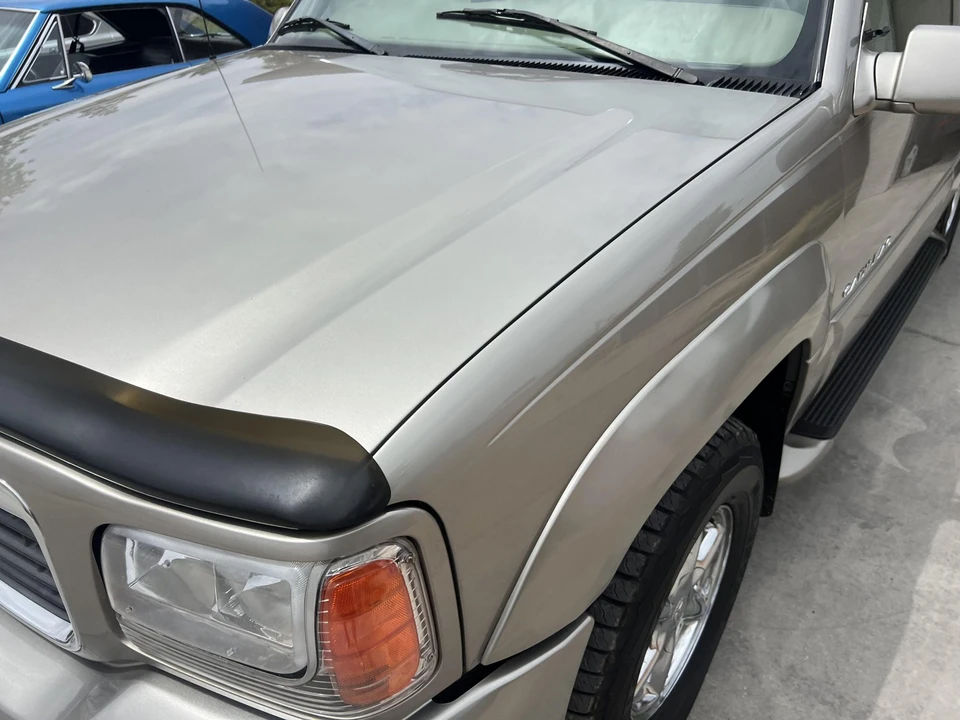 2000 Cadillac Escalade 1st Gen - Image 26 of 31