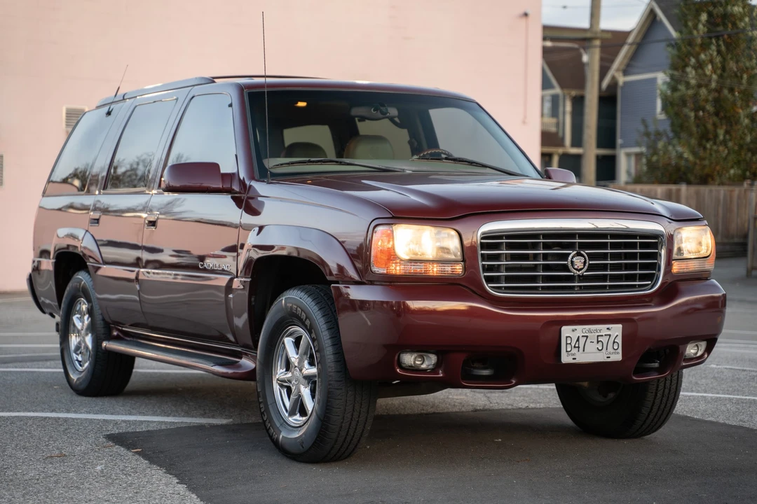 2000 Cadillac Escalade 1st Gen - Image 22 of 31