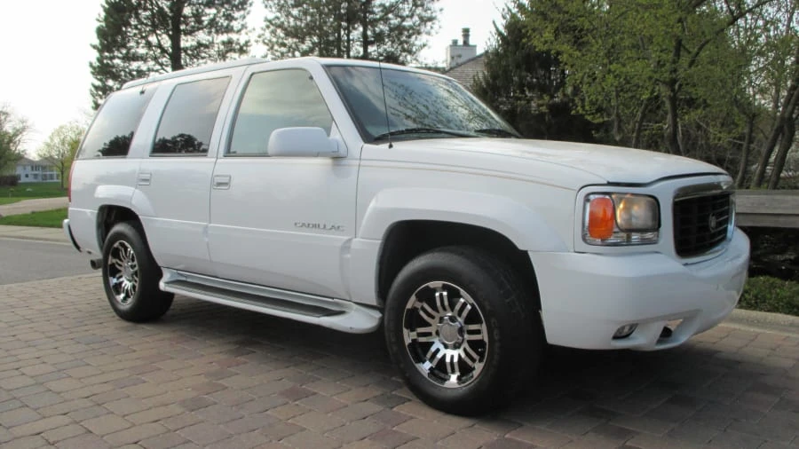 2000 Cadillac Escalade 1st Gen - Image 18 of 18