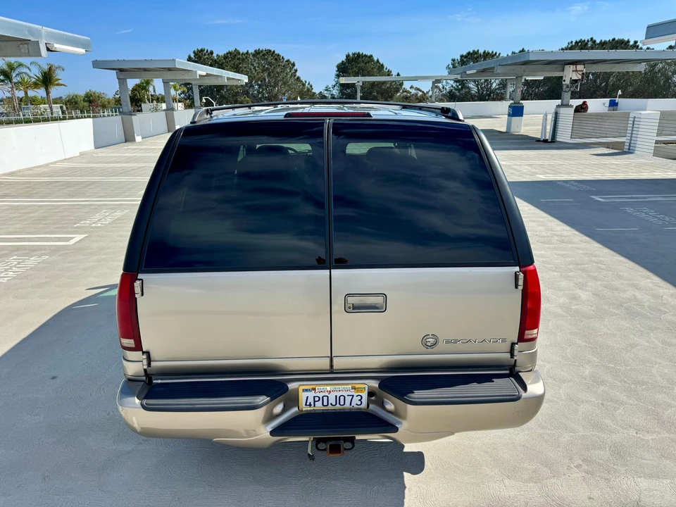 2000 Cadillac Escalade 1st Gen - Image 20 of 31