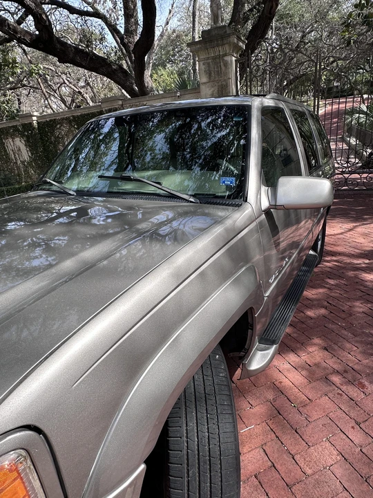 2000 Cadillac Escalade 1st Gen - Image 28 of 31