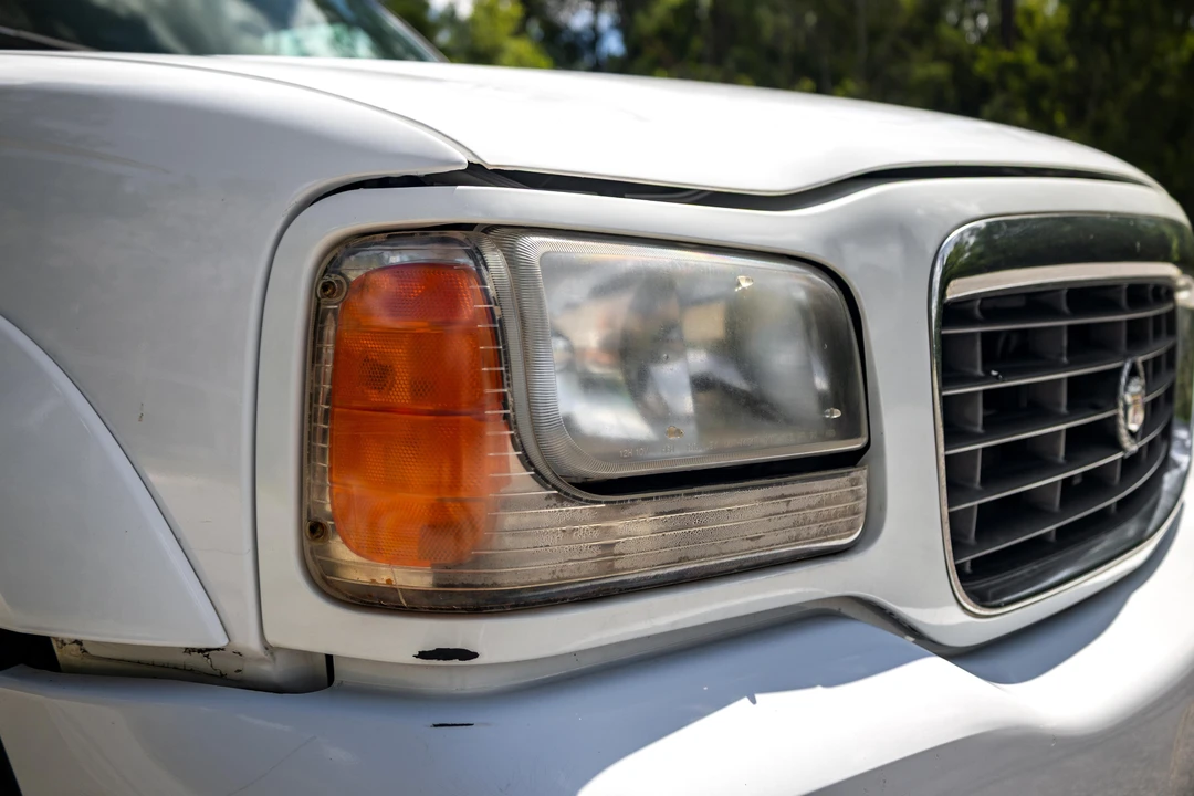 2000 Cadillac Escalade 1st Gen - Image 26 of 31