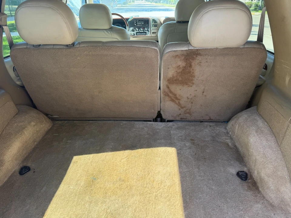 2000 Cadillac Escalade 1st Gen - Image 13 of 21