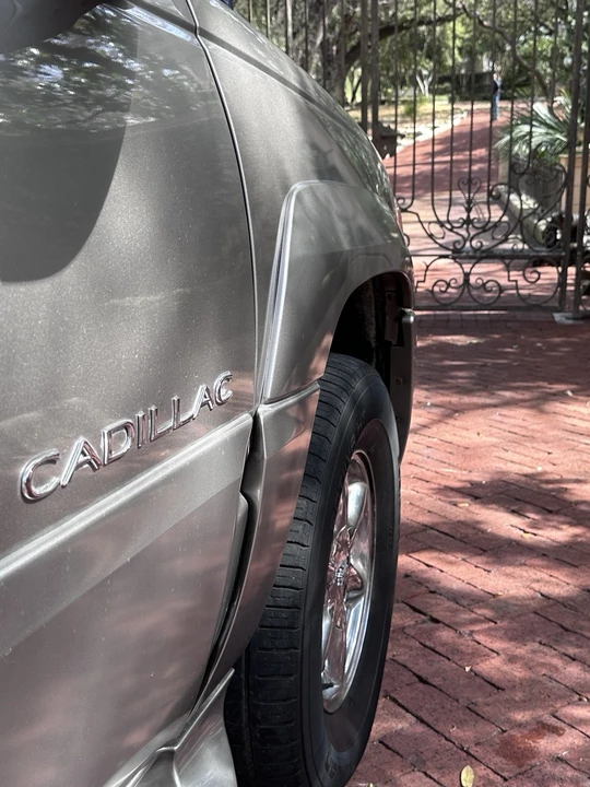 2000 Cadillac Escalade 1st Gen - Image 12 of 21