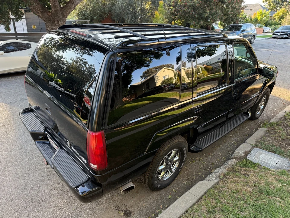 2000 Cadillac Escalade 1st Gen - Image 14 of 21