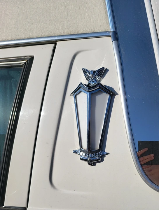 2000 Cadillac Fleetwood - Image 19 of 20
