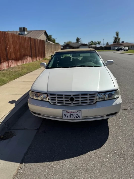 2000 Cadillac STS - Image 8 of 13