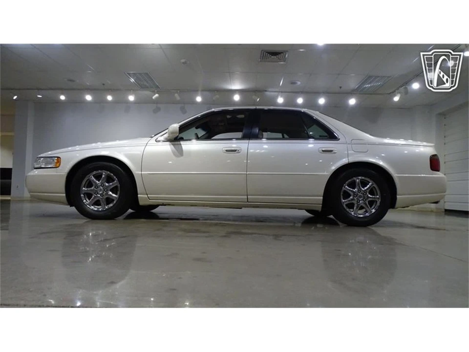 2000 Cadillac Seville - Image 7 of 31