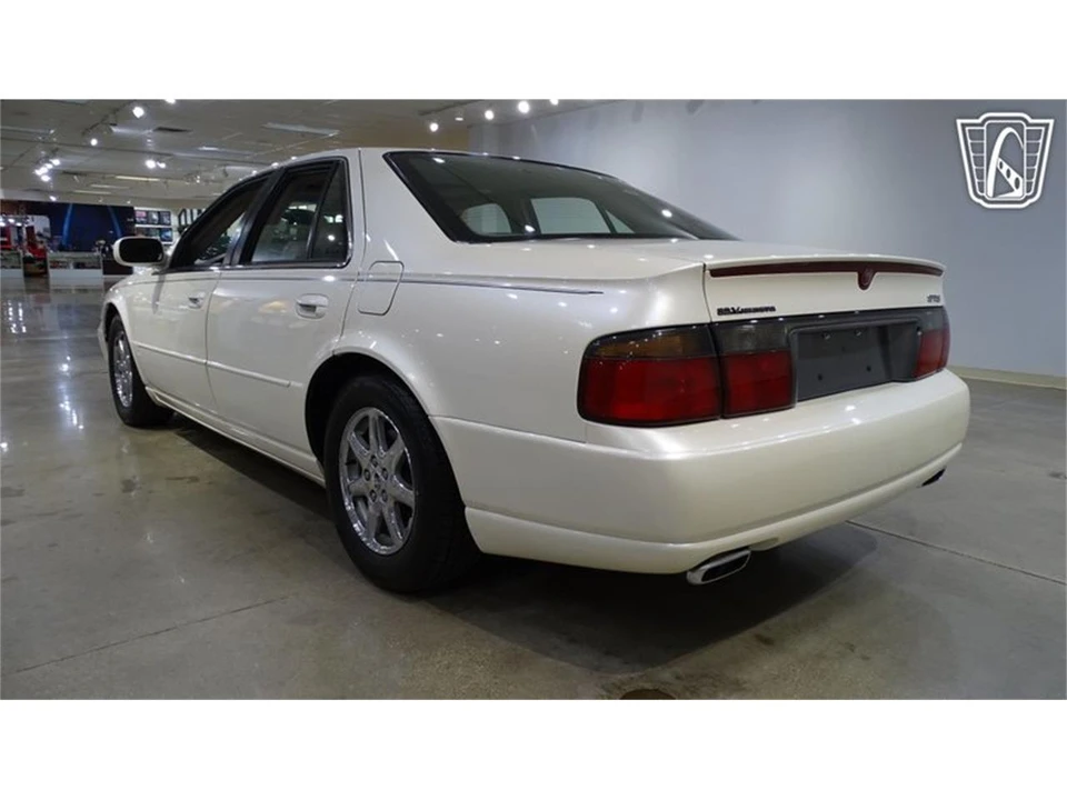 2000 Cadillac Seville - Image 9 of 31