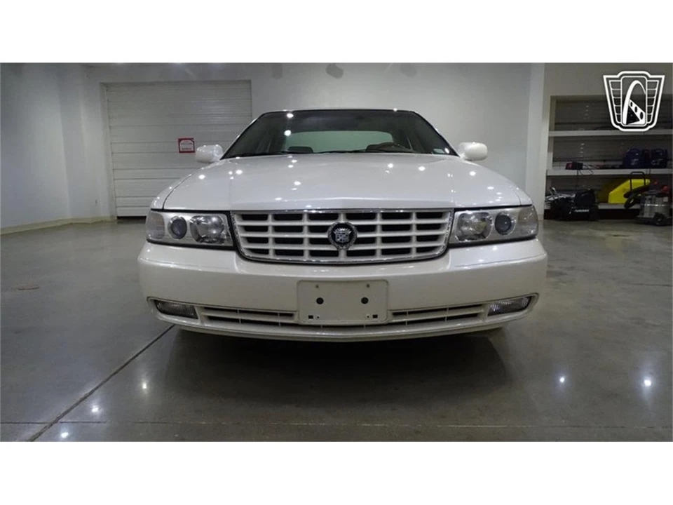 2000 Cadillac Seville - Image 24 of 31