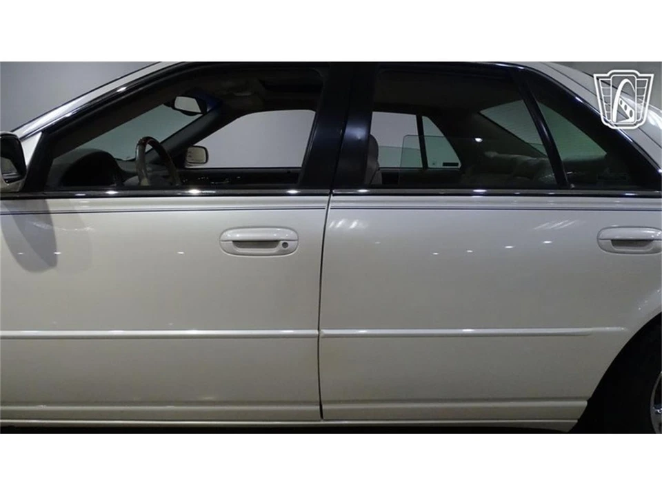 2000 Cadillac Seville - Image 30 of 31