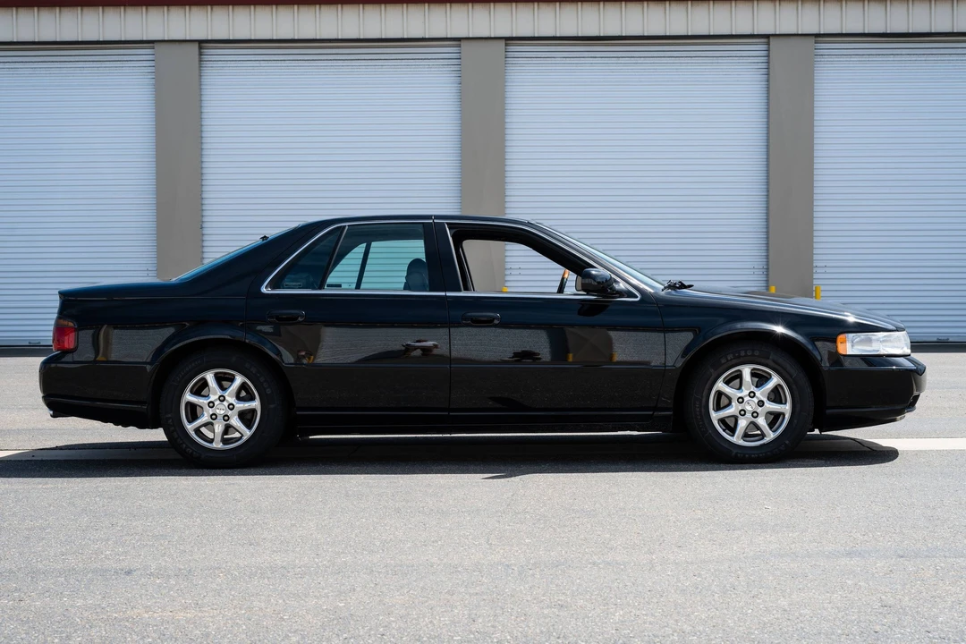 2000 Cadillac Seville - Image 3 of 31