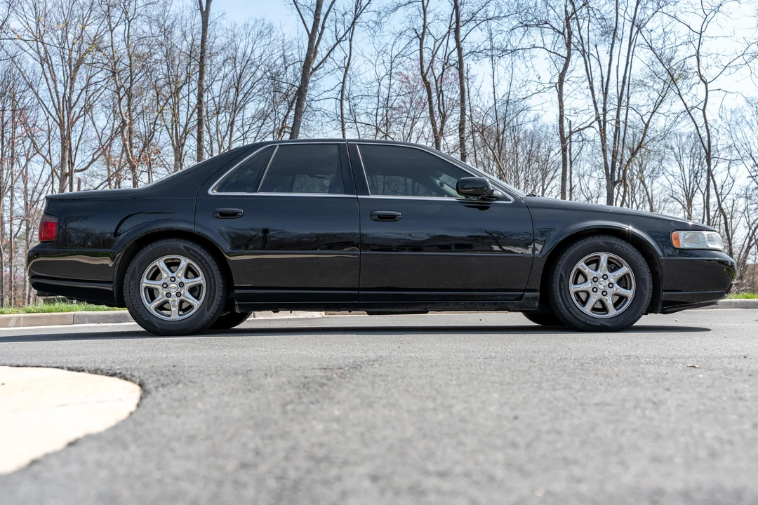2000 Cadillac Seville - Image 3 of 31