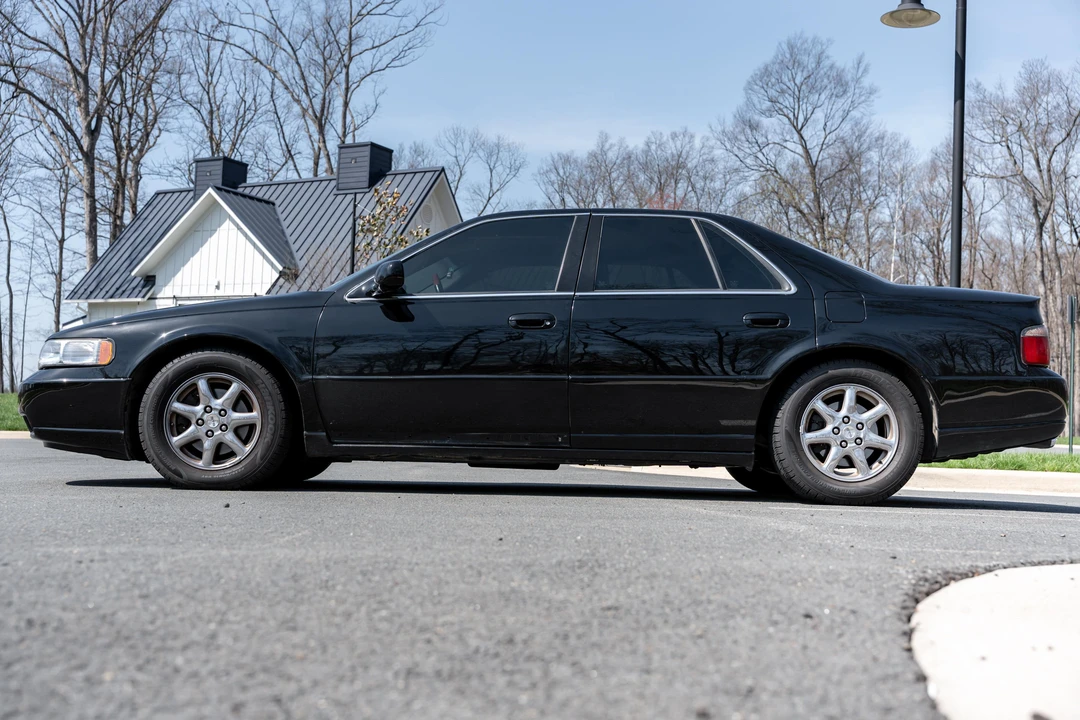 2000 Cadillac Seville - Image 8 of 31