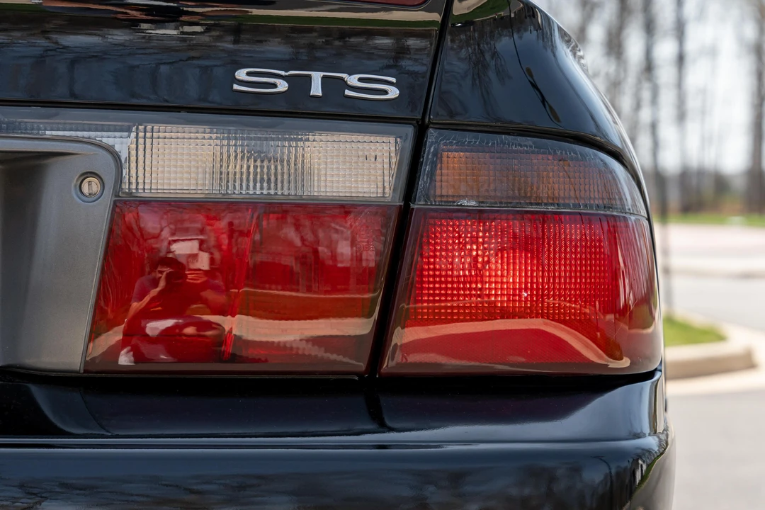 2000 Cadillac Seville - Image 31 of 31