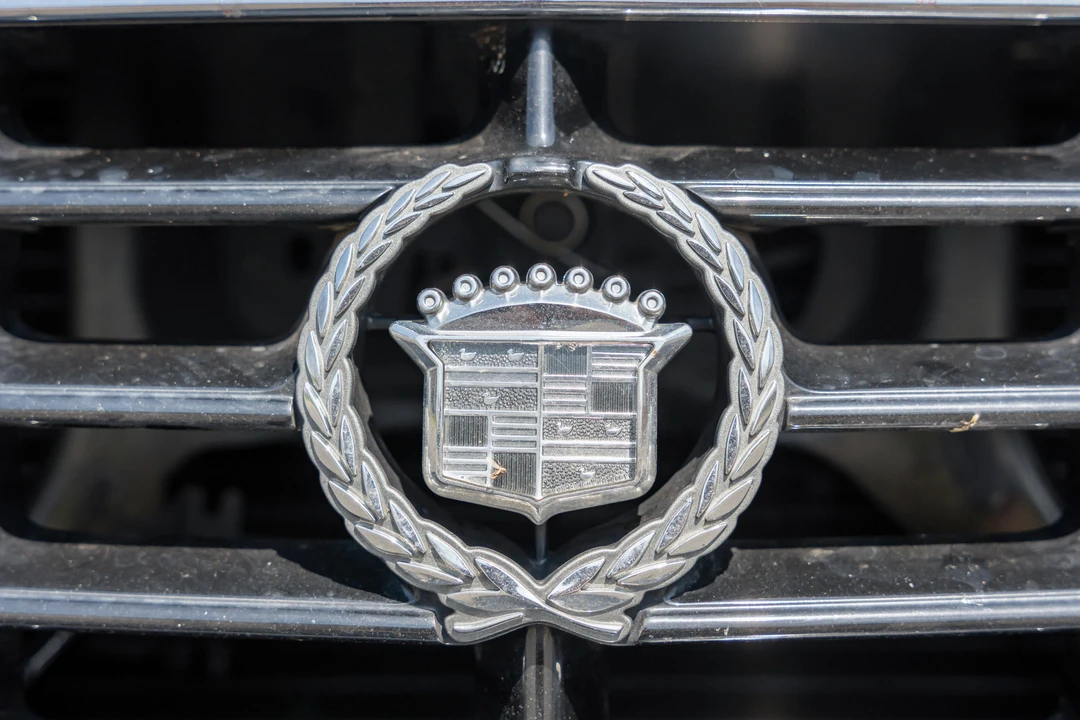 2000 Cadillac Seville - Image 14 of 31