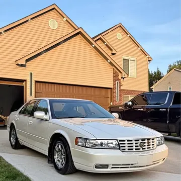 2000 Cadillac Seville STS Touring Sedan 4D