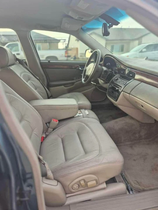 2000 Cadillac DeVille 8th Gen - Image 7 of 8