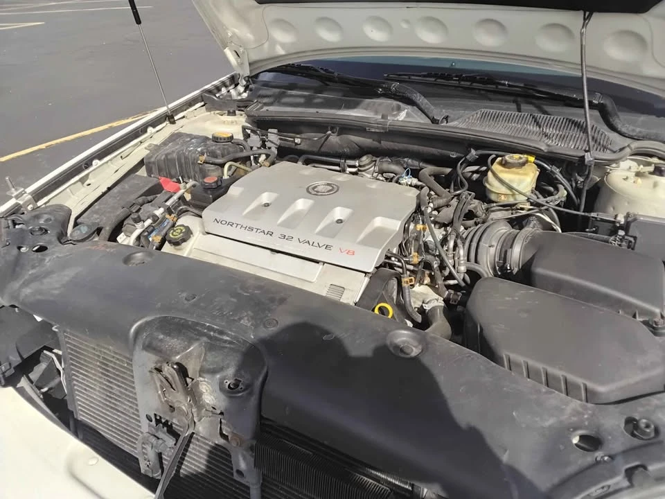 2000 Cadillac DeVille 8th Gen - Image 13 of 16