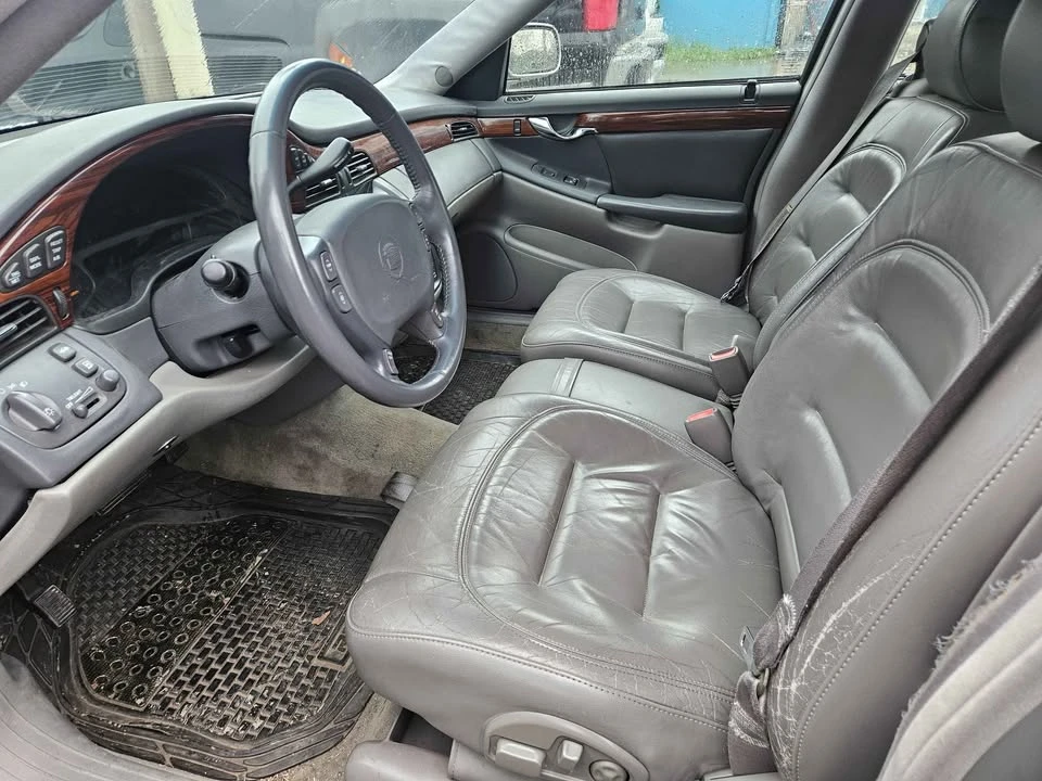 2000 Cadillac DeVille 8th Gen - Image 5 of 7
