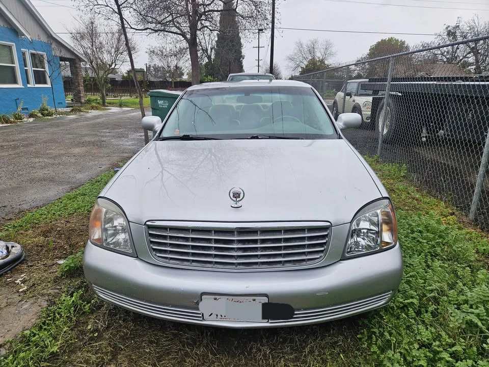 2000 Cadillac DeVille 8th Gen - Image 2 of 7