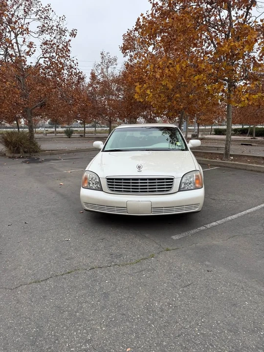 2000 Cadillac DeVille 8th Gen - Image 2 of 8