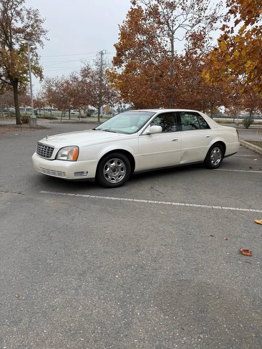 2000 Cadillac DeVille 8th Gen - Image 5 of 8
