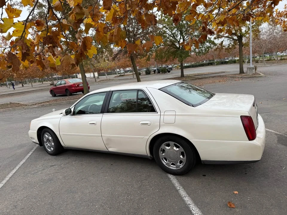 2000 Cadillac DeVille 8th Gen - Image 4 of 8
