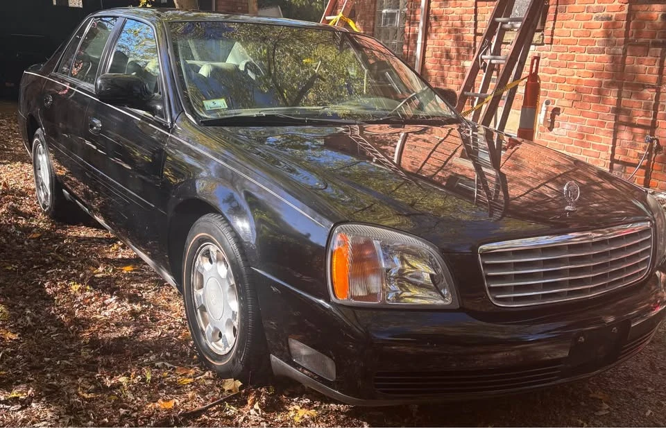 2000 Cadillac DeVille 8th Gen - Image 2 of 9