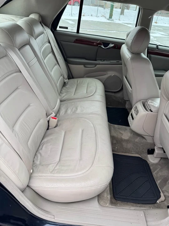 2000 Cadillac DeVille 8th Gen - Image 6 of 11
