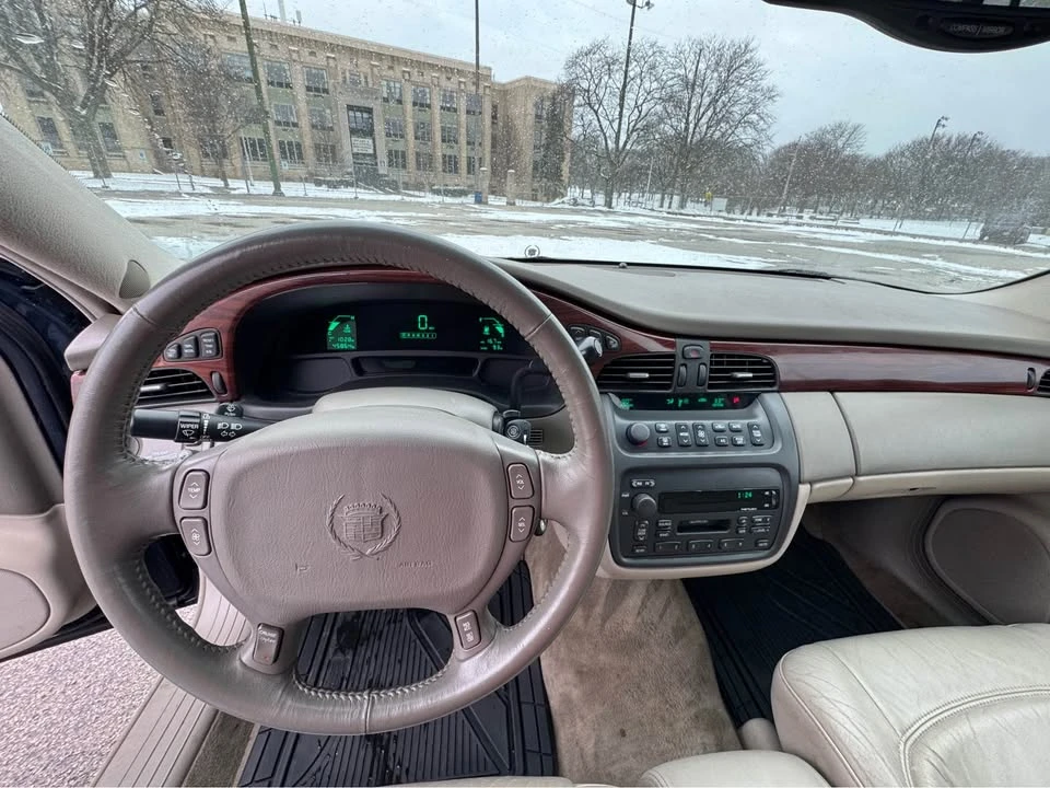 2000 Cadillac DeVille 8th Gen - Image 7 of 11