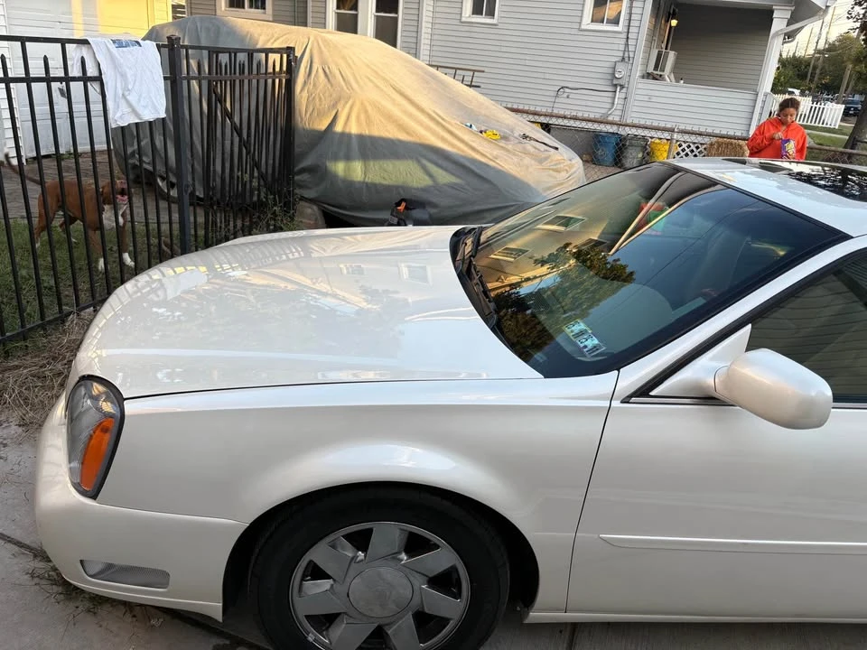 2000 Cadillac DTS - Image 14 of 18