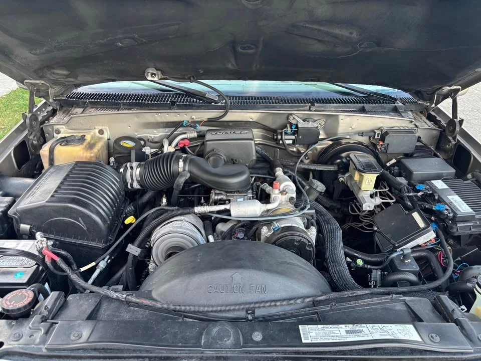 2000 Cadillac Escalade 1st Gen - Image 7 of 7