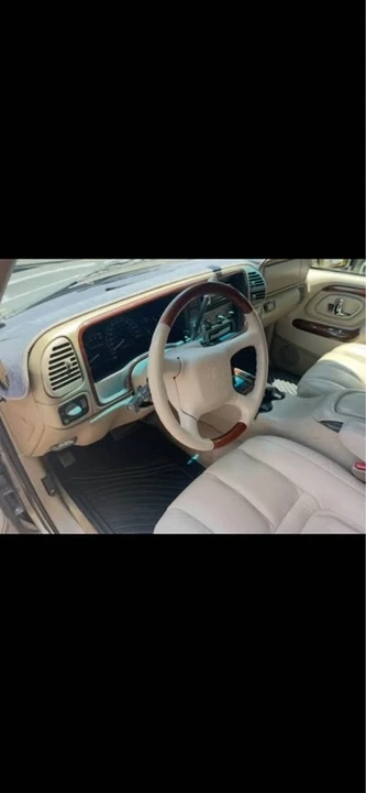 2000 Cadillac Escalade 1st Gen - Image 6 of 6