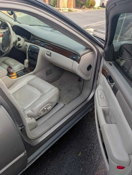 2000 Cadillac Seville - Image 7 of 10