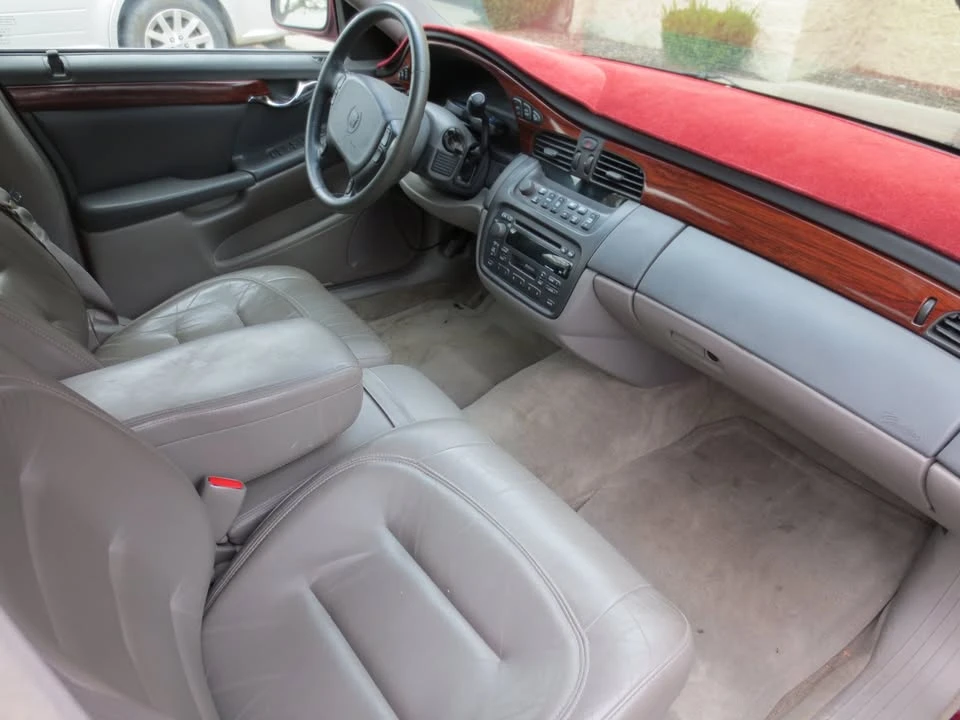 2000 Cadillac DeVille 8th Gen - Image 7 of 12