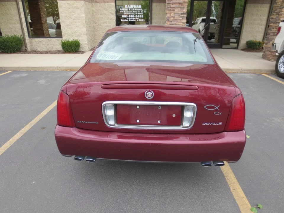 2000 Cadillac DeVille 8th Gen - Image 4 of 12