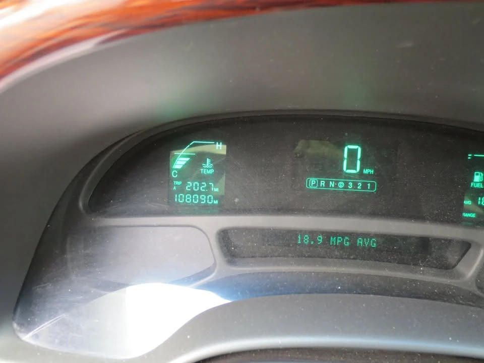 2000 Cadillac DeVille 8th Gen - Image 11 of 12