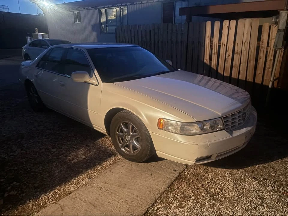 2000 Cadillac STS - Image 4 of 7