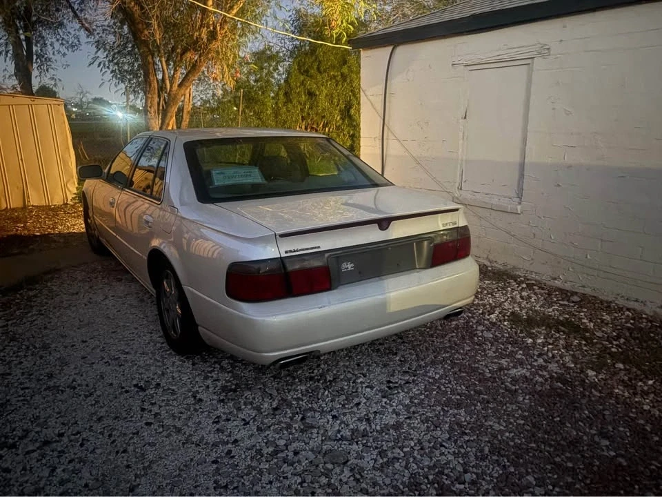 2000 Cadillac STS - Image 3 of 7