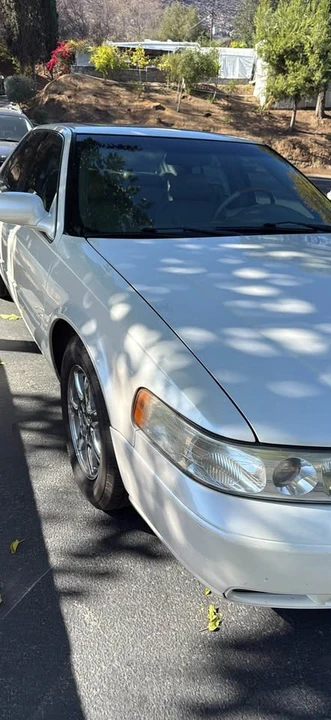 2000 Cadillac STS - Image 3 of 4
