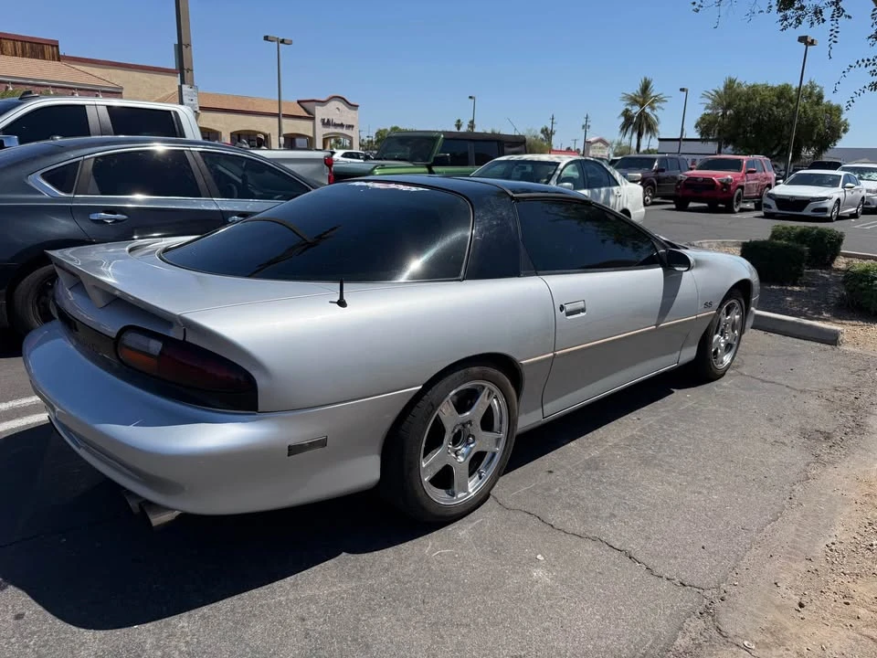 2000 Chevrolet Camaro SS 4th Gen - Image 2 of 8