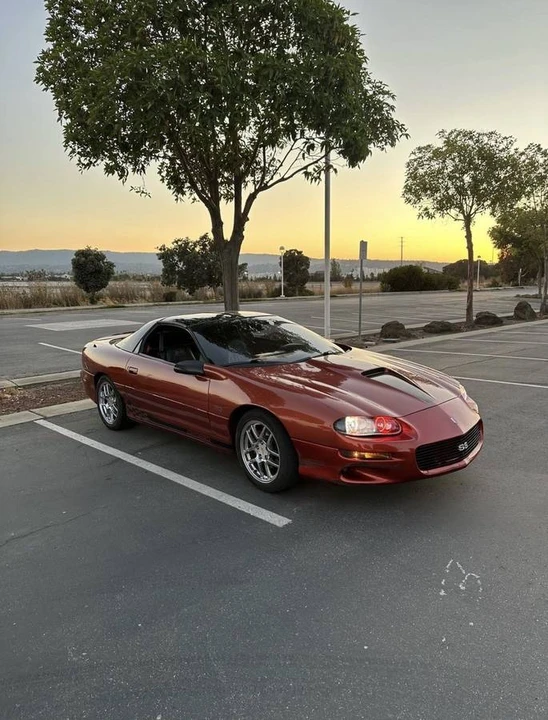 2000 Chevrolet Camaro SS 4th Gen - Image 2 of 9