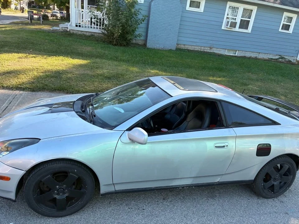 2000 Toyota Celica 7th Gen - Image 2 of 5