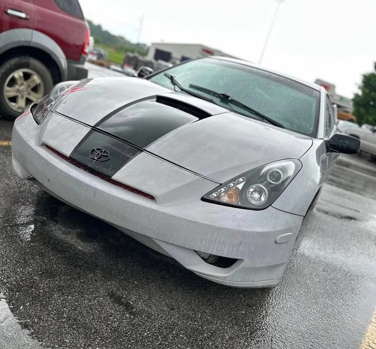 2000 Toyota Celica 7th Gen - Image 2 of 2
