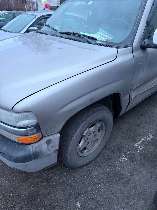 2000 Chevrolet C/K 4th Gen - Image 2 of 9