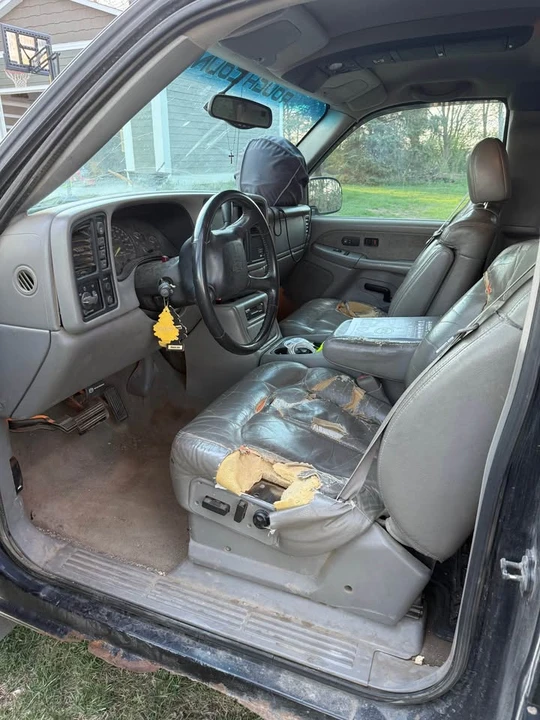 2000 Chevrolet Silverado 1st Gen - Image 4 of 7
