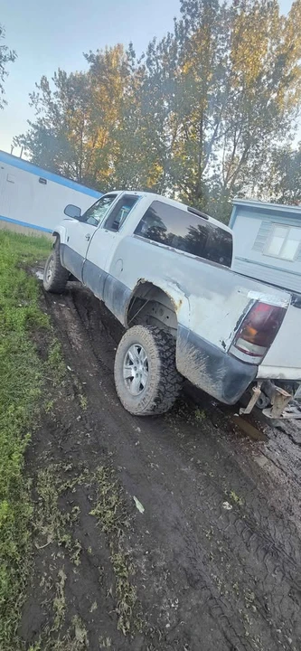 2000 Chevrolet C/K 4th Gen - Image 2 of 14