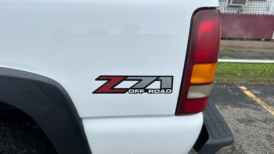 2000 Chevrolet Silverado 1st Gen - Image 5 of 6