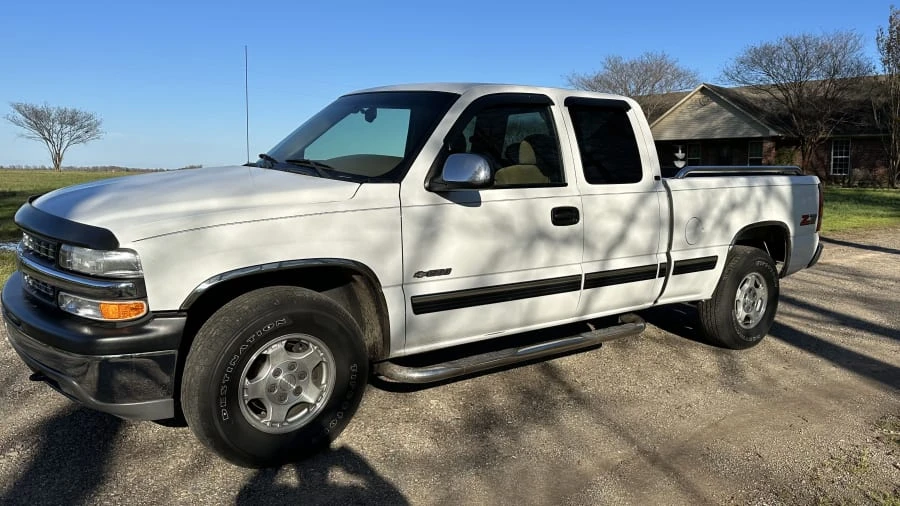 2000 Chevrolet Silverado 1st Gen - Image 4 of 5